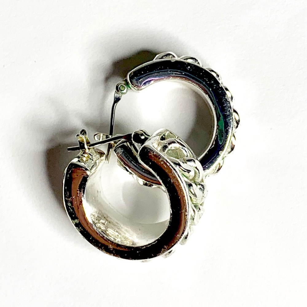 Chain Earrings - Picture 2 of 5